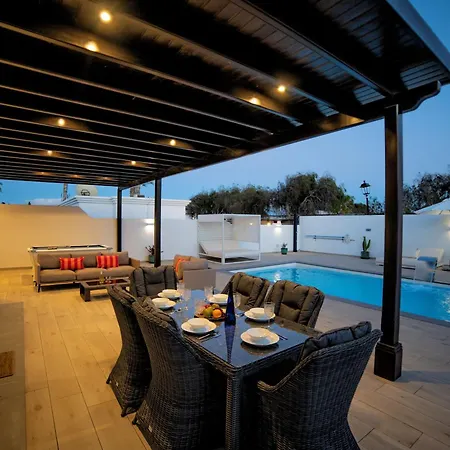 Beautiful Puerto Del Carmen 3 Bedrooms Crystal Private Pool Close To Amenities Lanzarote * Tías
