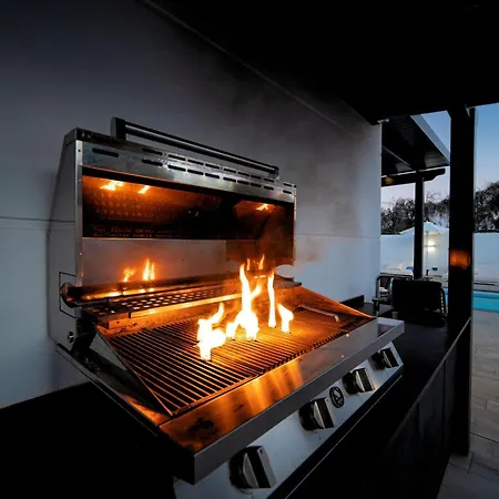 Beautiful Puerto Del Carmen 3 Bedrooms Crystal Private Pool *