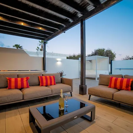 Beautiful Puerto Del Carmen 3 Bedrooms Crystal Private Pool Close To Amenities Lanzarote * Tías
