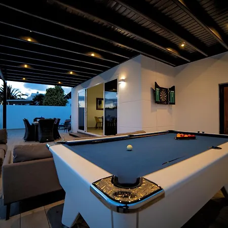 Beautiful Puerto Del Carmen 3 Bedrooms Crystal Private Pool Tías