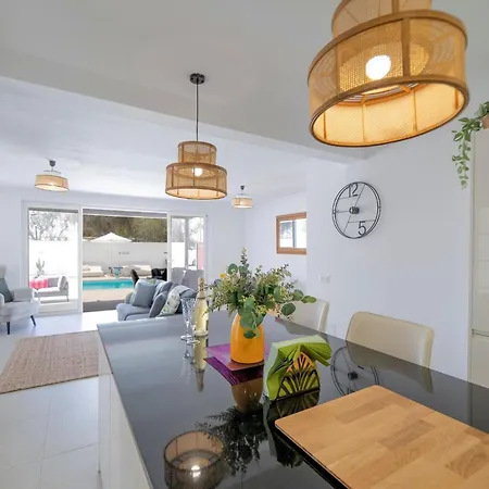 Beautiful Puerto Del Carmen 3 Bedrooms Crystal Private Pool *