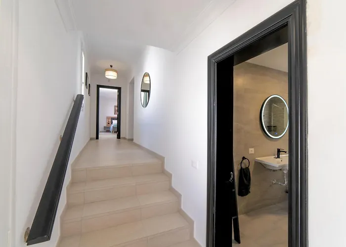 Вилла Beautiful Puerto Del Carmen 3 Bedrooms Crystal Private Pool *