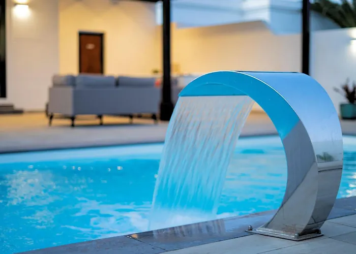 Вилла Beautiful Puerto Del Carmen 3 Bedrooms Crystal Private Pool