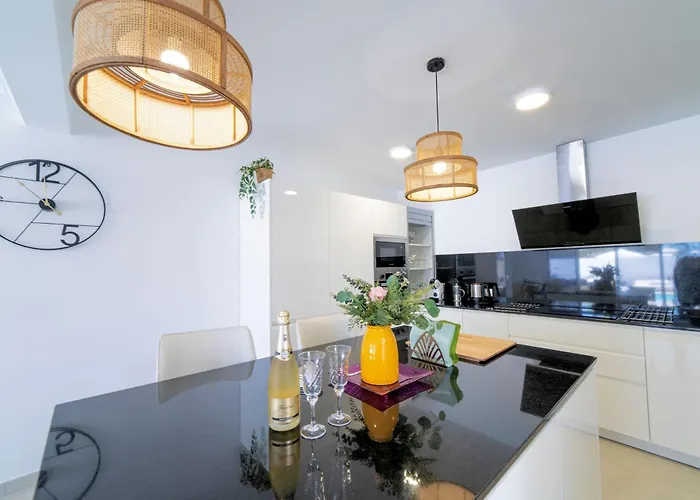 Вилла Beautiful Puerto Del Carmen 3 Bedrooms Crystal Private Pool Тиас