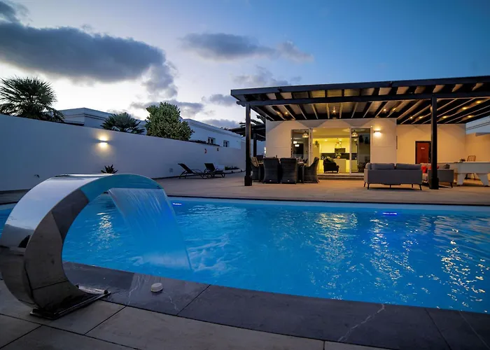 Beautiful Puerto Del Carmen 3 Bedrooms Crystal Private Pool Тиас