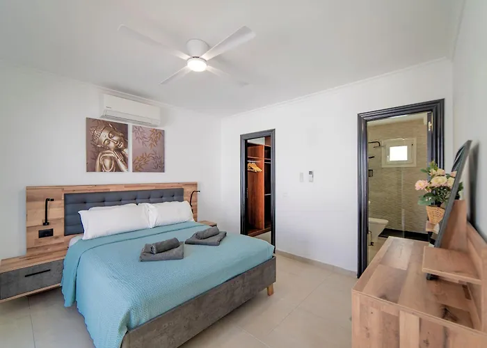 Beautiful Puerto Del Carmen 3 Bedrooms Crystal Private Pool Тиас