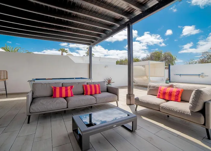 Beautiful Puerto Del Carmen 3 Bedrooms Crystal Private Pool Вилла Тиас